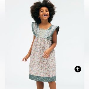 COPY - NWT ZARA Limited Edition Girls floral, smocked, sleeves dress, size 9